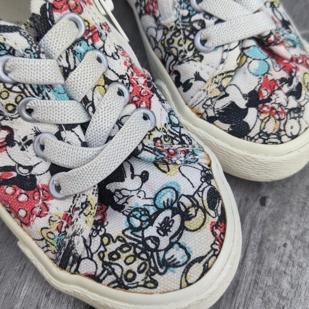 Zara Baby Disney Mickey Toddler Shoes - Picture 2 of 5